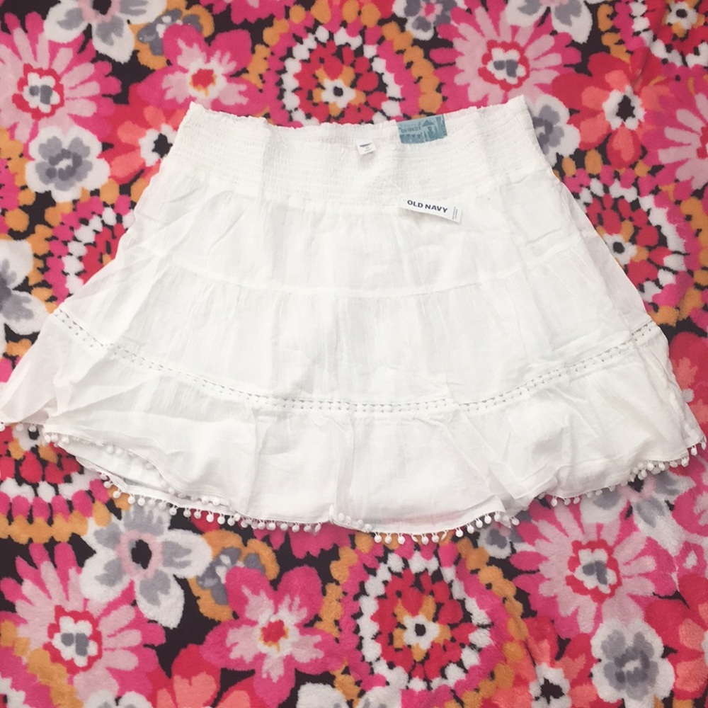NWT Old navy skirt-White